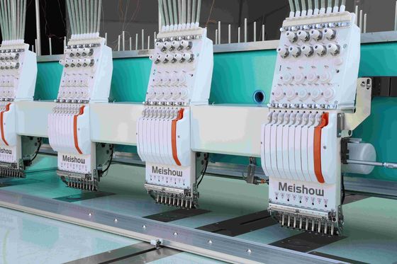 1200RPM كمبيوتر مسطحة آلة التطريز 12 رأس للنسيج والملابس